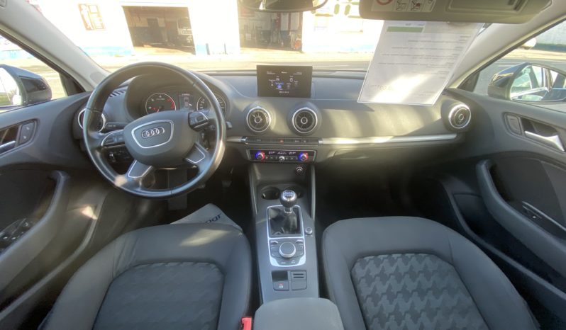 AUDI A3 LIMOUSIN 1.6 TDI 105 complet